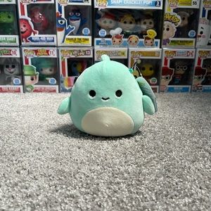 Perry the Dolphin 5” Squishmallow